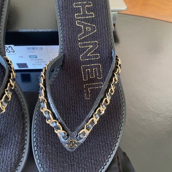 Chanel new chain black sandals size 38 - Picture 3 of 6